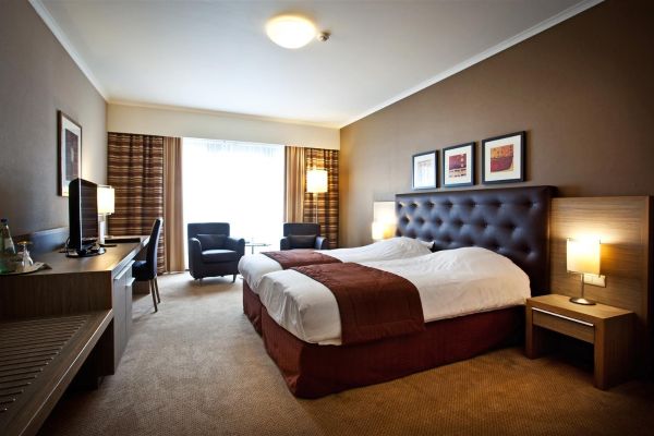 Hotel Hyllit (Antwerp)